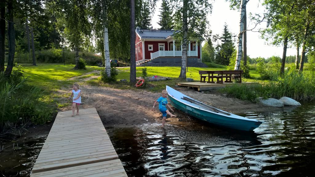 Loeydoen Kartano Villas Mikkeli Bilik gambar