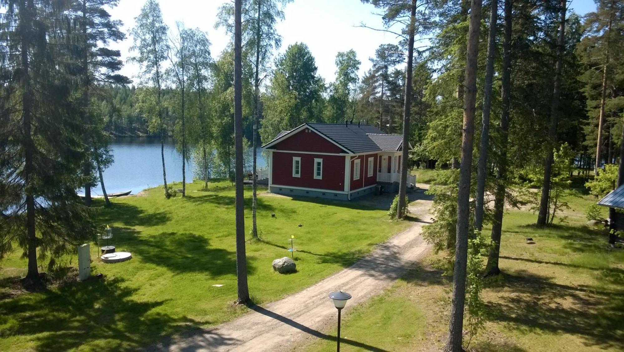 Loeydoen Kartano Villas Mikkeli Bilik gambar