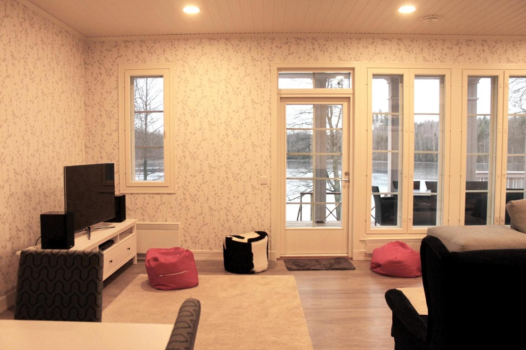 Loeydoen Kartano Villas Mikkeli Bilik gambar